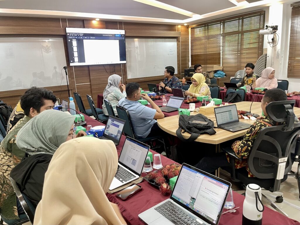 Perkuat Budaya Mutu, FST UIS Gelar Rapat Tindak Lanjut Hasil Monitoring dan Evaluasi 
